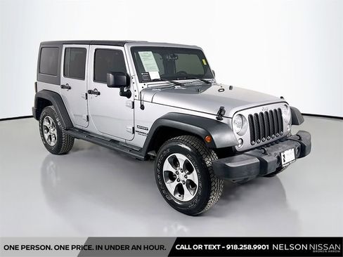 Used 2017 Jeep Wrangler Unlimited Sport w/ Quick Order Package 24S image 3