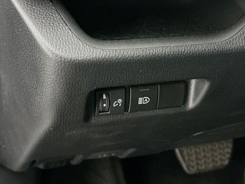 Used 2024 Toyota RAV4 XLE image 17