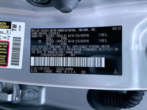 Used 2022 Toyota Highlander XLE image 31