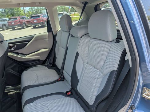 Used 2020 Subaru Forester Premium w/ Popular Package #1 AWD/4WD image 14