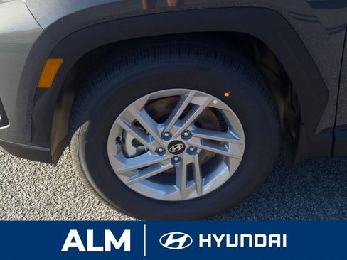 New 2026 Hyundai Tucson SE image 10