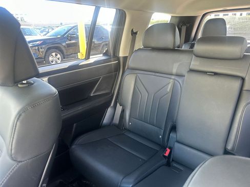 Used 2025 Hyundai Santa Fe SEL image 42