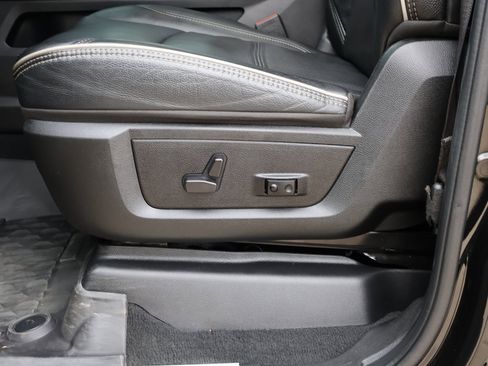 Used 2023 RAM 2500 Limited w/ Night Edition image 14