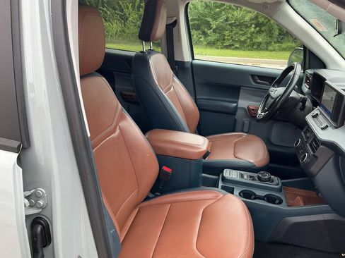 Used 2022 Ford Maverick Lariat w/ Lariat Luxury Package FWD image 20