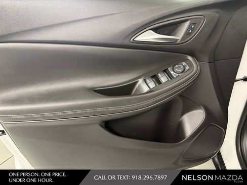 Used 2023 Buick Encore GX Preferred FWD image 18