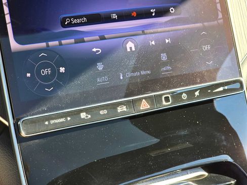 New 2026 Mercedes-Benz EQE 320 4MATIC Sedan image 29