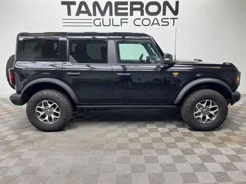 Used 2025 Ford Bronco Badlands AWD/4WD image 4