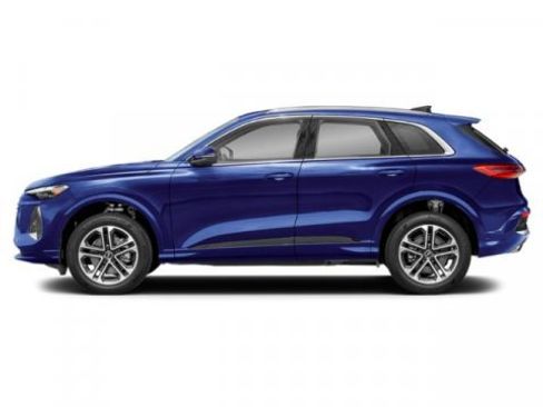 New 2025 Audi Q5 Prestige image 3