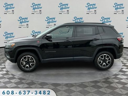 Used 2024 Jeep Compass Trailhawk w/ Trailhawk Elite Group AWD/4WD image 8