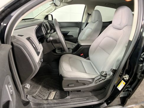 Used 2019 Chevrolet Colorado W/T w/ Custom Special Edition image 19