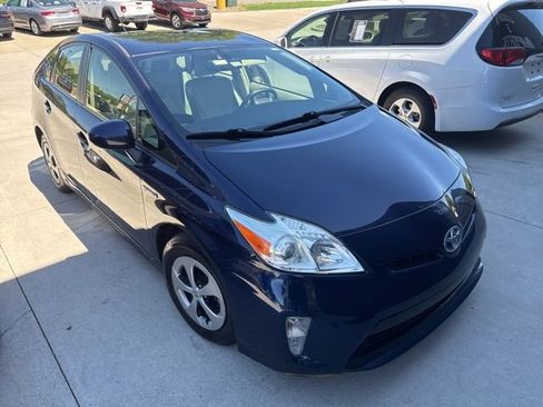 Used 2014 Toyota Prius Four image 8