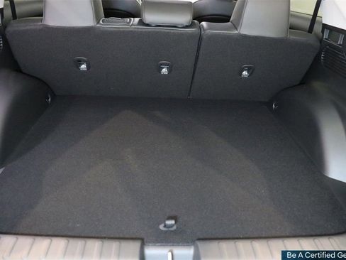 Used 2025 Hyundai Ioniq 5 SEL image 11