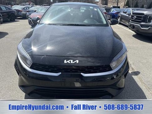 Used 2023 Kia Forte LXS FWD image 9