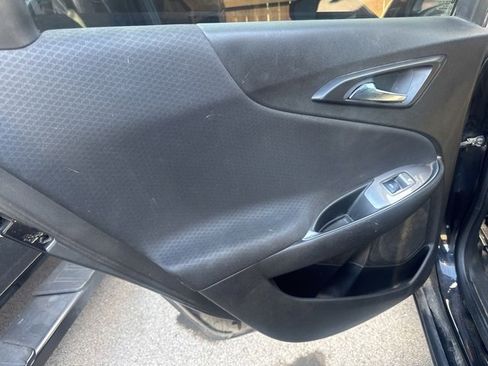 Used 2019 Chevrolet Malibu LT image 10