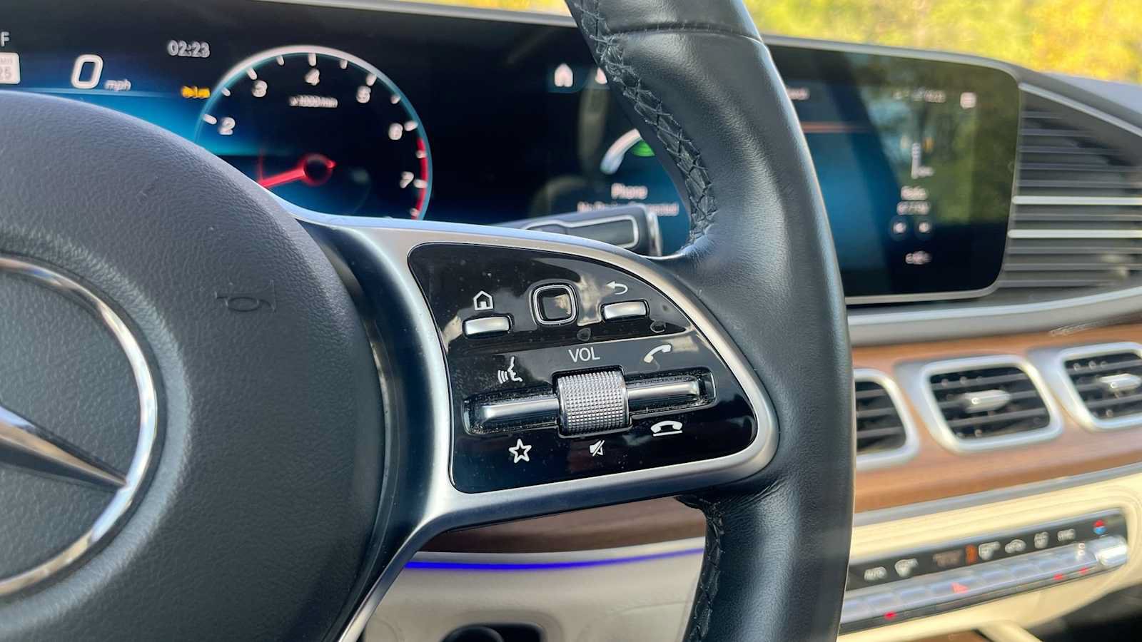 Certified 2023 Mercedes-Benz GLS 450 4MATIC image 41