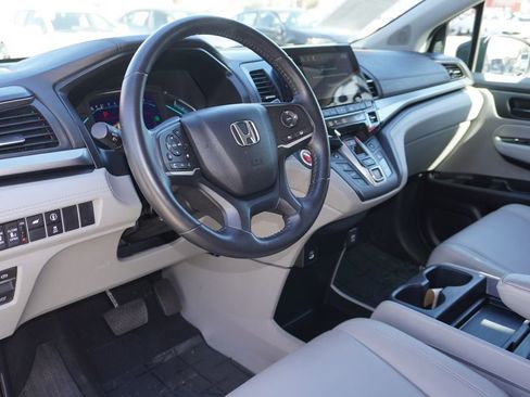 Used 2023 Honda Odyssey EX-L image 13