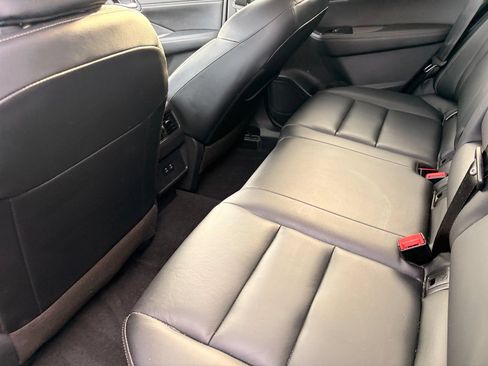 Certified 2026 Nissan Rogue SL FWD image 14