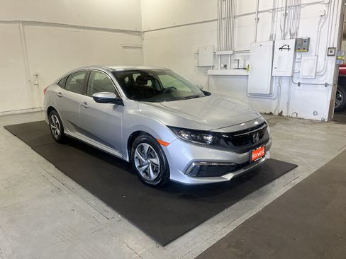 Used 2021 Honda Civic LX image 3