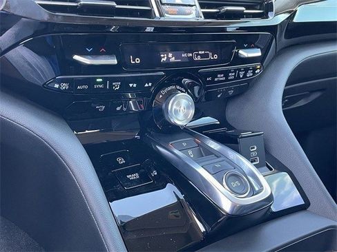 Certified 2025 Acura MDX FWD image 16