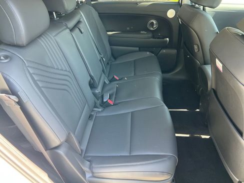 New 2026 Hyundai Palisade FWD Hybrid image 17