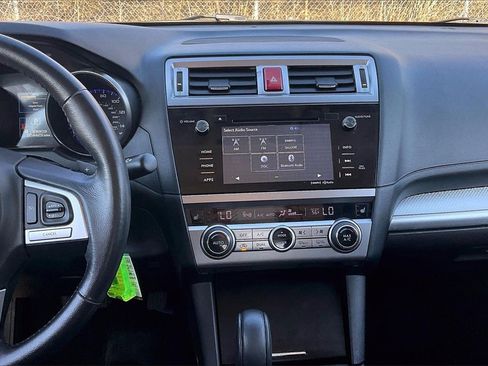 Used 2015 Subaru Legacy 2.5i Premium image 6