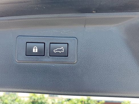 Used 2025 Subaru Outback Onyx Edition XT w/ Tech Package 2 AWD/4WD image 13