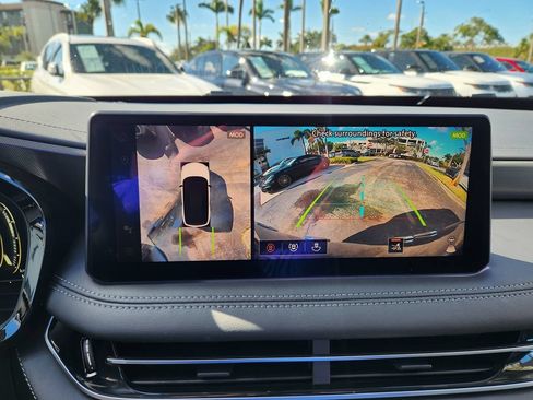 Used 2026 INFINITI QX60 Luxe w/ Cargo Package FWD image 18