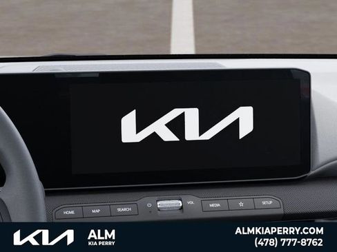 New 2026 Kia K4 LXS image 20