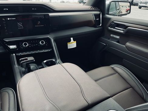 New 2026 GMC Sierra 1500 Denali w/ Technology Package image 25