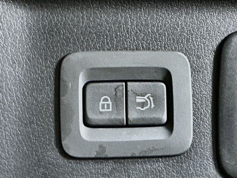 Used 2024 MAZDA CX-90 Plug-In Hybrid w/ Preferred AWD/4WD image 30