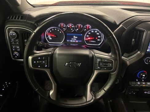 Certified 2021 Chevrolet Silverado 1500 LT Trail Boss w/ Convenience Package II AWD/4WD image 19