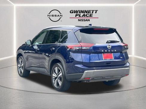 Certified 2026 Nissan Rogue SL FWD image 22