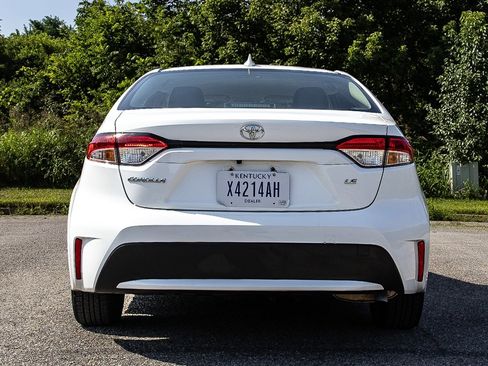 Used 2023 Toyota Corolla LE image 32
