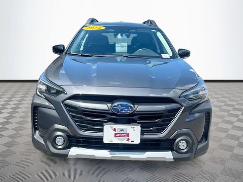 Used 2024 Subaru Outback Limited w/ Popular Package #2 AWD/4WD image 2