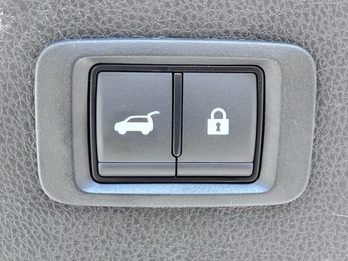 New 2024 Mitsubishi Eclipse Cross SE AWD/4WD image 17