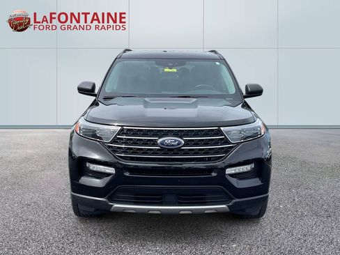 Certified 2023 Ford Explorer XLT w/ Equipment Group 202A AWD/4WD image 2