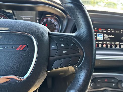 Used 2018 Dodge Challenger SXT w/ Blacktop Package RWD image 10