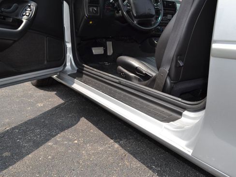 Used 2002 Chevrolet Camaro Z28 w/ SS Performance/Appearance Pkg image 26