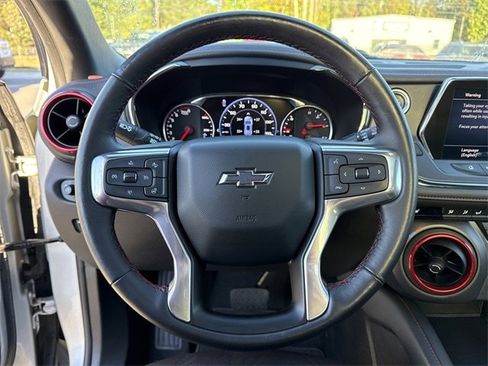 Used 2022 Chevrolet Blazer RS w/ Enhanced Convenience Package image 27