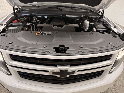 Used 2019 Chevrolet Suburban Premier AWD/4WD image 51