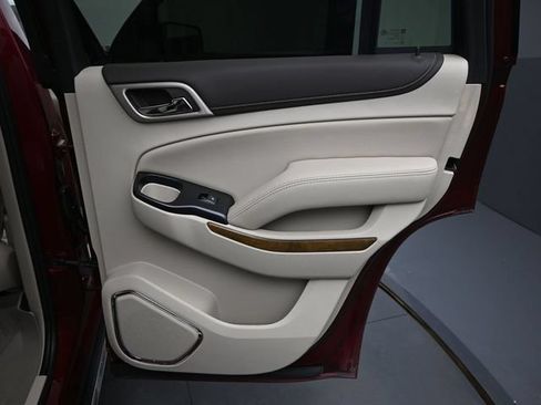 Used 2020 GMC Yukon Denali w/ Denali Ultimate Package AWD/4WD image 18
