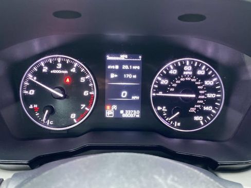 Used 2024 Subaru Outback Premium AWD/4WD image 16