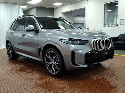 Used 2024 BMW X5 xDrive40i image 5