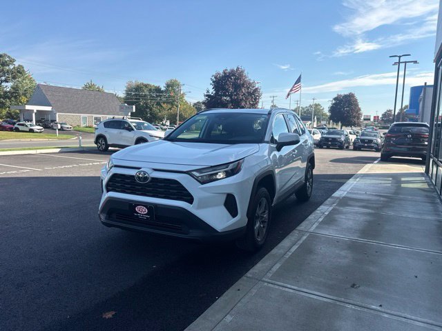 Used 2023 Toyota RAV4 XLE w/ Convenience Package AWD/4WD image 6