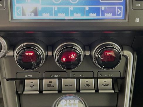 New 2025 Toyota GR86 Premium image 23