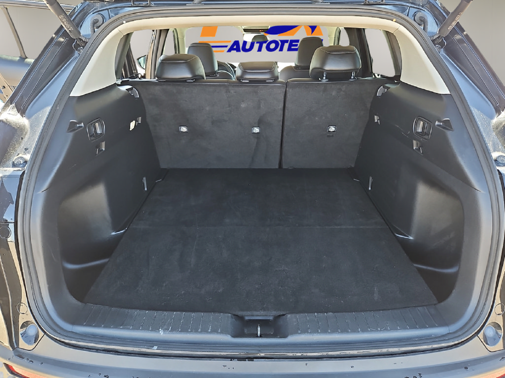 Used 2025 MAZDA CX-50 AWD 2.5 S w/ Preferred Package image 13