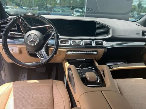 Used 2024 Mercedes-Benz GLE 350 4MATIC image 10