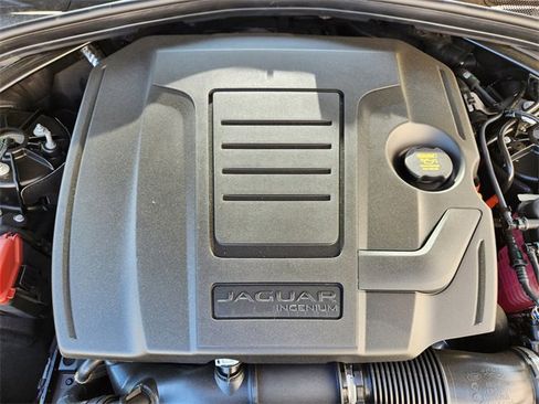 Used 2026 Jaguar F-PACE R-Dynamic S image 22