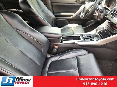 Used 2024 Mitsubishi Eclipse Cross SEL AWD/4WD image 16