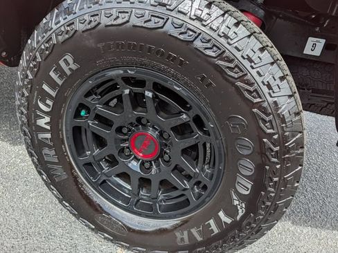 Used 2023 Toyota Tacoma TRD Pro AWD/4WD image 29
